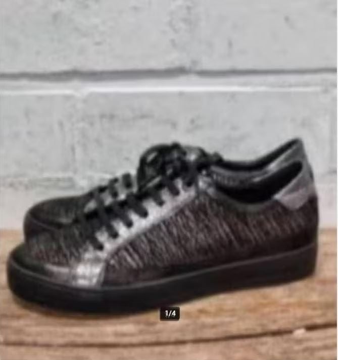 Footnotes - Mooie leren sneakers maat 37,5 - Nieuw €170, Verzenden, Nieuw, Sneakers of Gympen, X