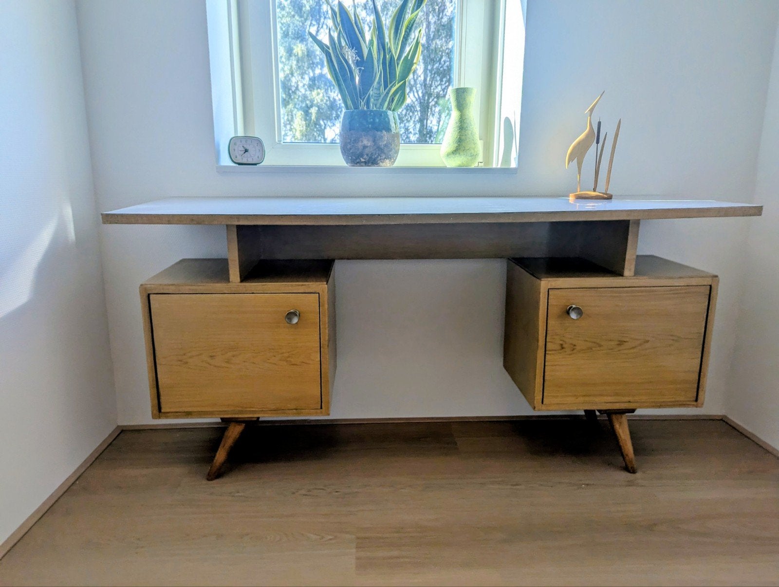 Retro buro uit Tsjechië t.e.a.b., Ophalen, 25 tot 50 cm, 50 tot 100 cm, Minder dan 100 cm
