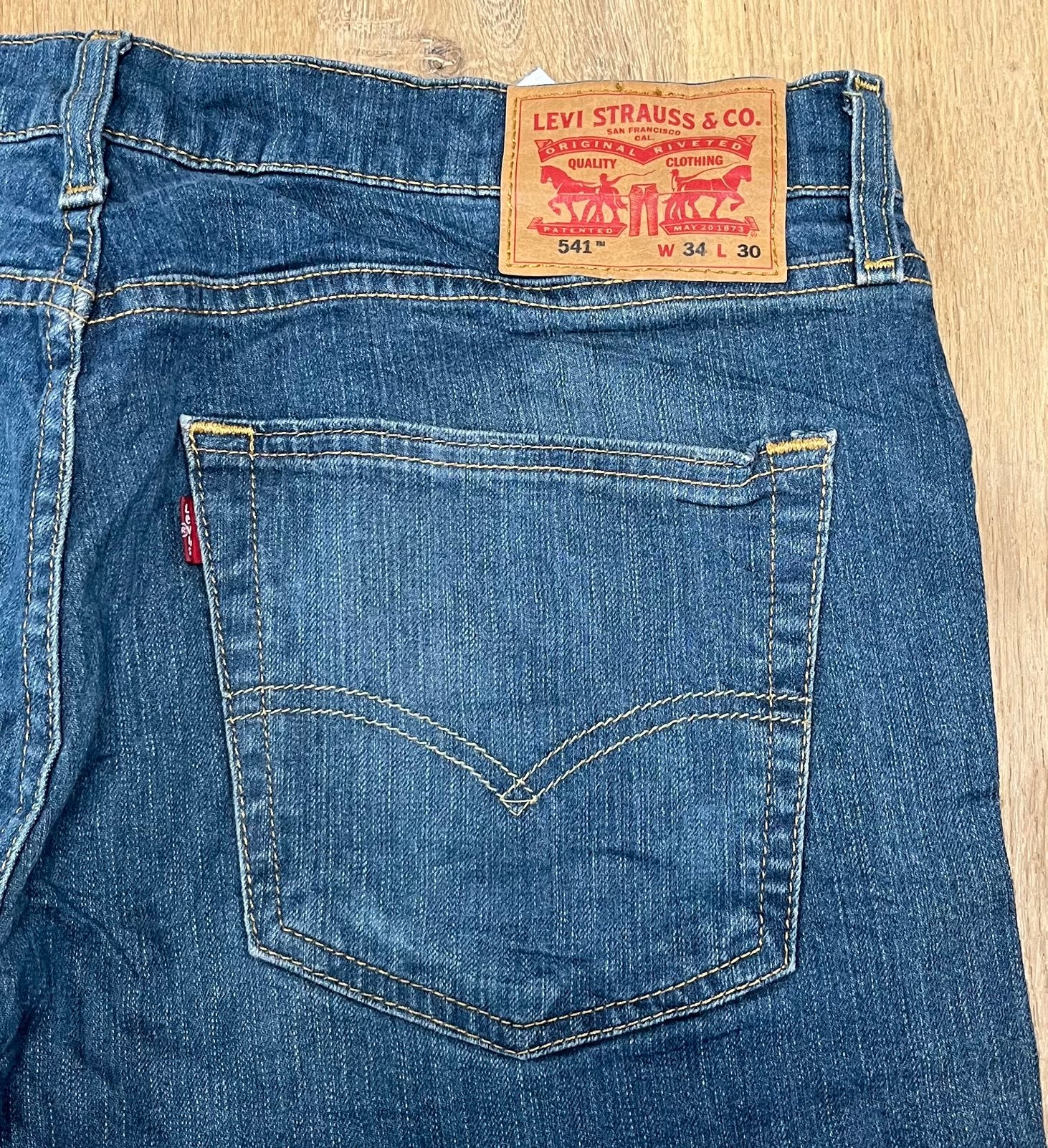 Levi’s 541 athletic taper jeans blauw - Maat W34 L30, Ophalen of Verzenden, Zo goed als nieuw, Blauw, W33 - W34 (confectie 48/50)