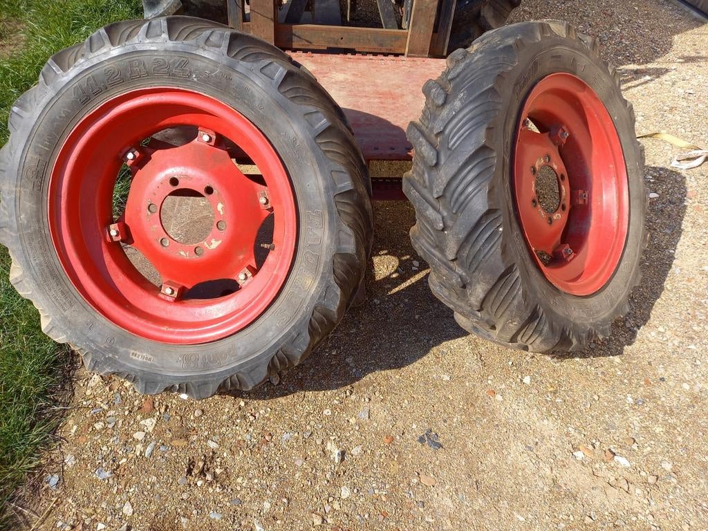 Deutz D15 verstelbare velgen+achterbanden 24 inch, Ophalen of Verzenden, Gebruikt