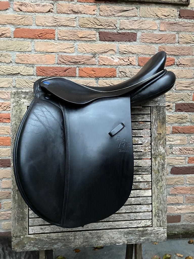 Zwart 18” Frank Baines Balance Zenith GPD zadel met dek, Dieren en Toebehoren, Gebruikt, Vlakke zit, Wijd, Overige merken