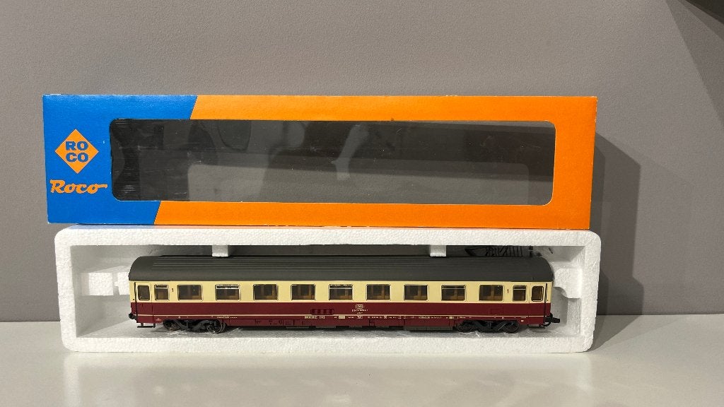 h0 roco 4236B DB wagon in originele verpakking, Gelijkstroom, Wagon, Ophalen of Verzenden, Zo goed als nieuw