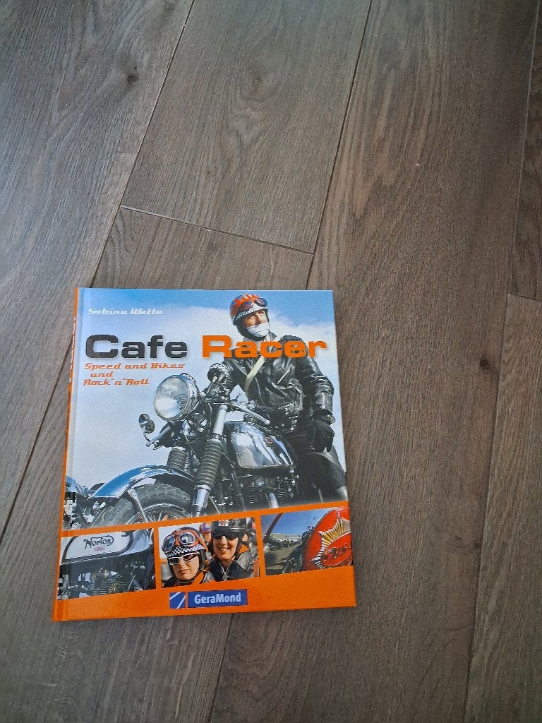 Boek CAFE -RACER (speed and bikes and,rock n roll ) duits, Ophalen of Verzenden, Zo goed als nieuw, Sabine welte, Algemeen