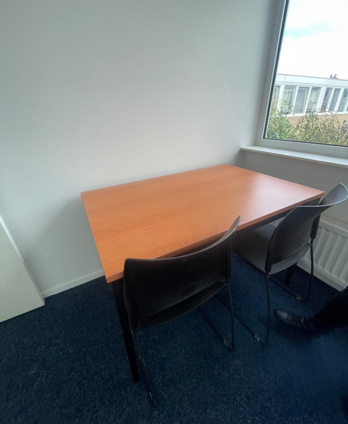 Tafel met twee stoelen voor 50.00€, Ophalen, Zo goed als nieuw