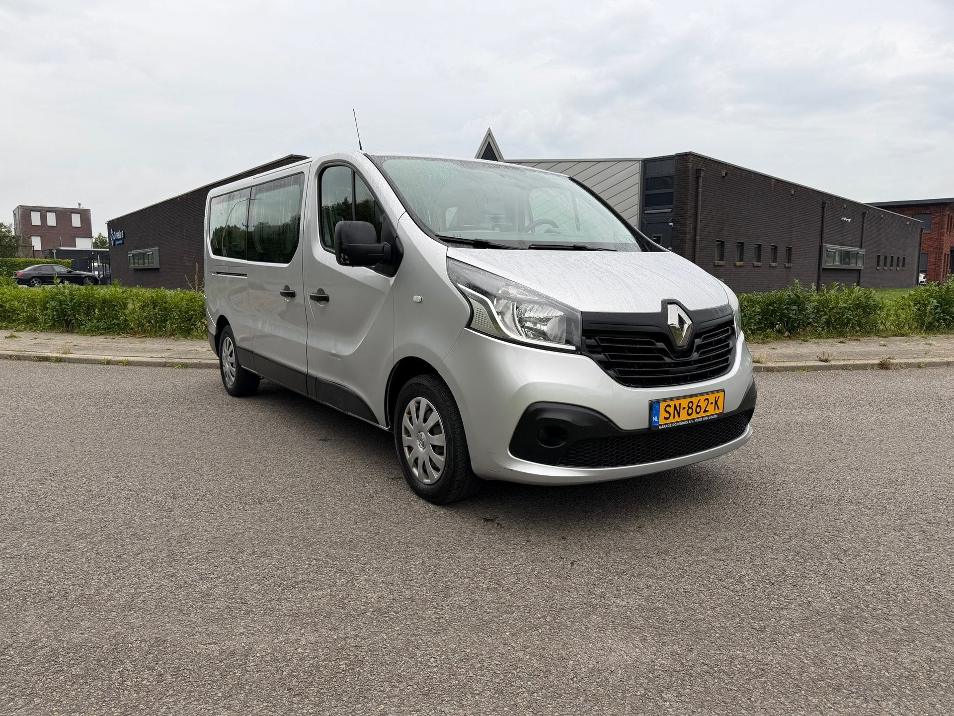 Renault Trafic Passenger 1.6 dCi Grand Authentique Energy, Auto's, Voorwielaandrijving, Gebruikt, Euro 6, 2000 kg