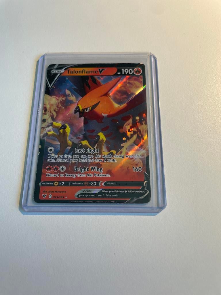 Pokémon Talonflame V kaart, Verzenden, Zo goed als nieuw, Losse kaart, Foil
