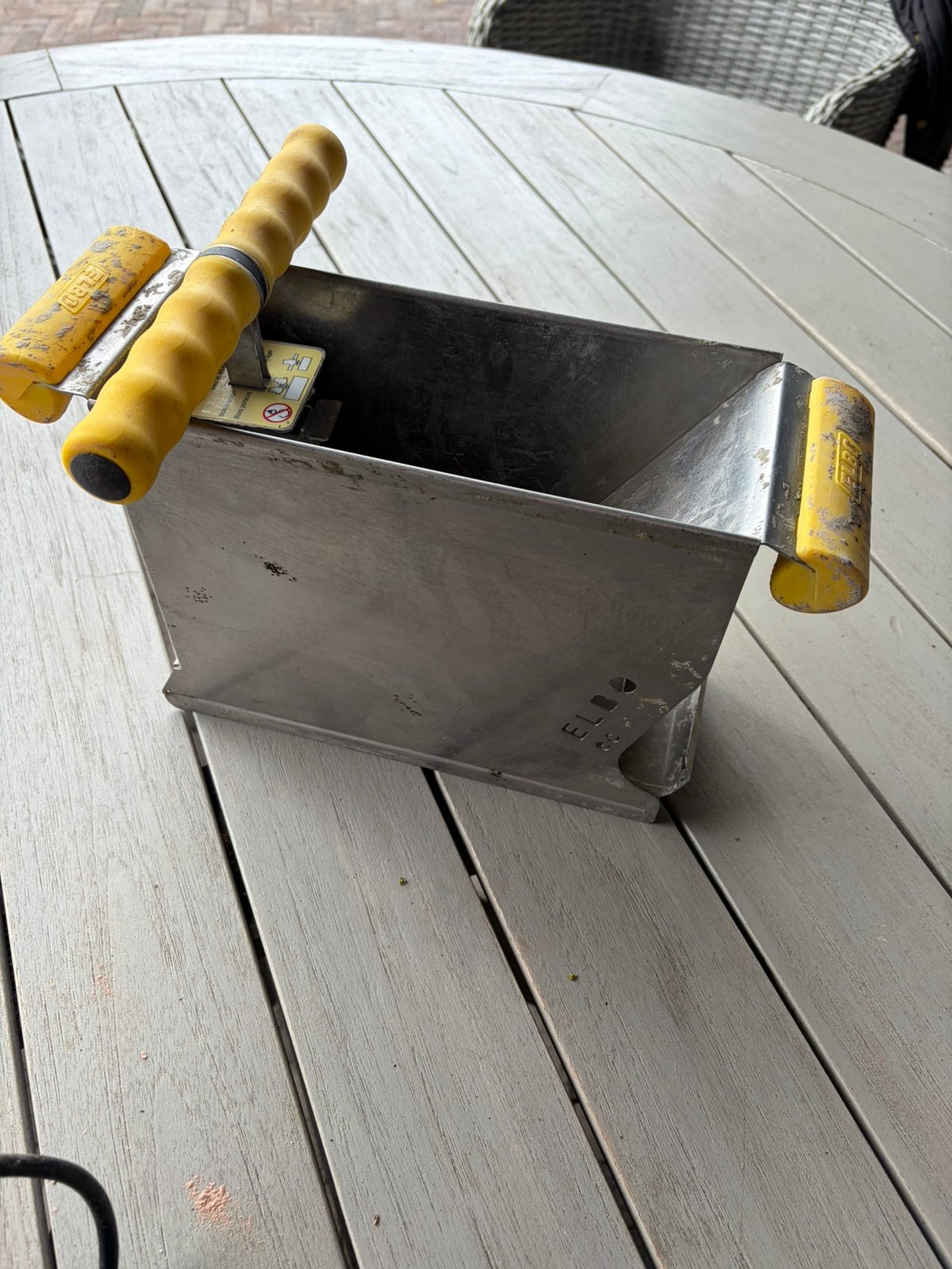 Lijmbak om iton of kalkzandsteen, Doe-het-zelf en Verbouw, Metselstenen, Ophalen of Verzenden, Zo goed als nieuw, Kalkzandstenen