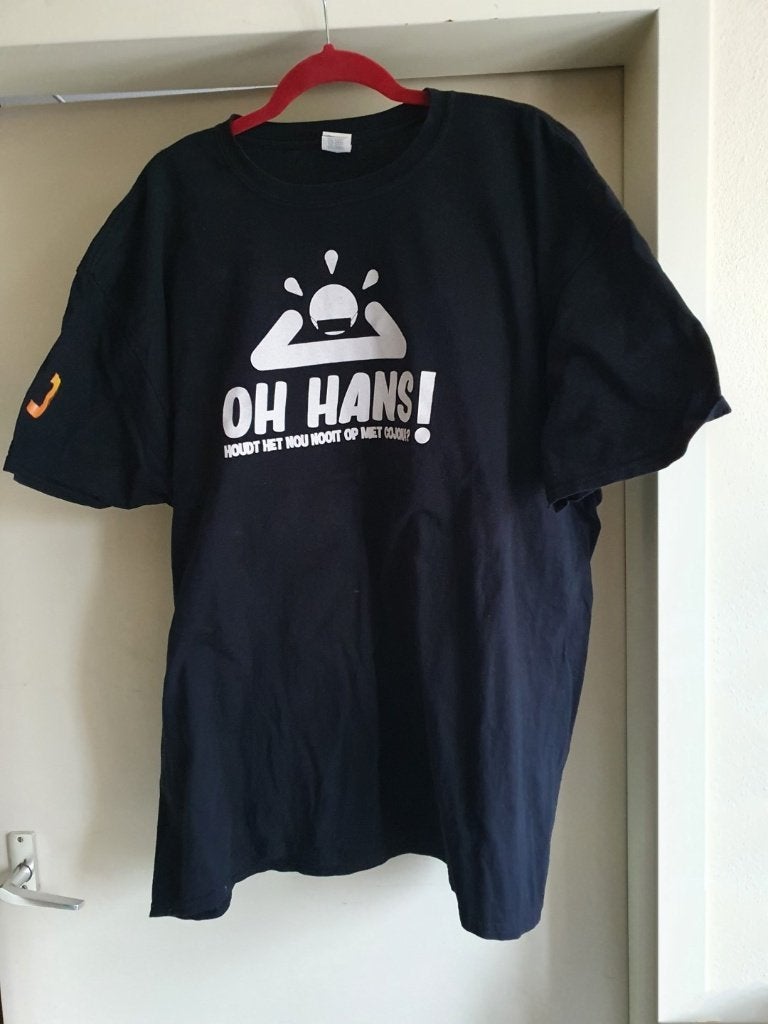 T-shirt Oh Hans houdt het nou nooit op met cojona, Jensen, Ophalen of Verzenden, Zo goed als nieuw, Overige maten, Zwart