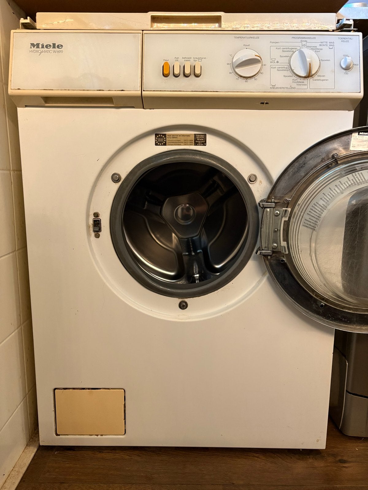 Foto 3 van Miele Hydromatic W699 Wasmachine