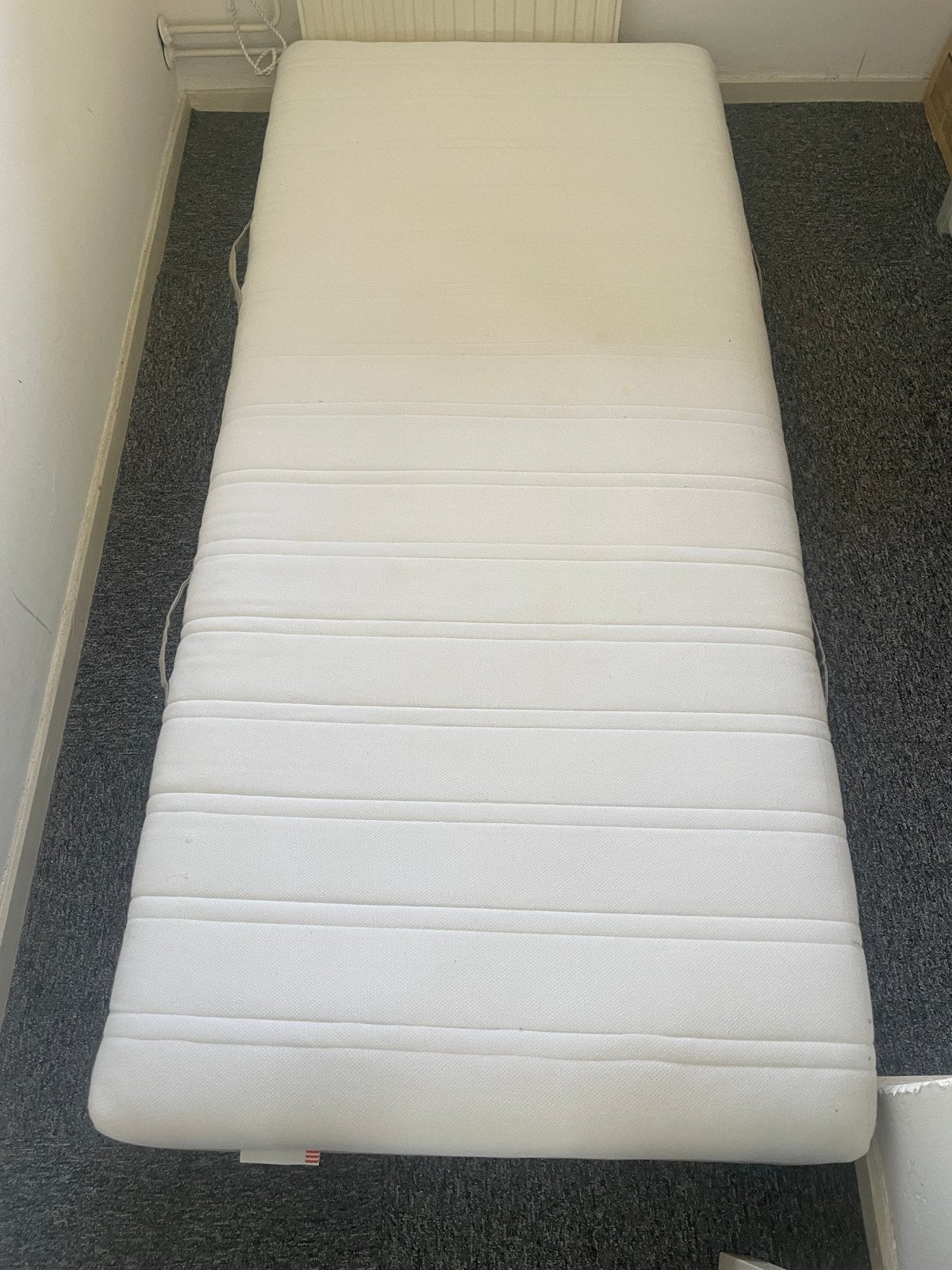 IKEA MALVIK Matras - Zo goed als nieuw, 90 cm, Eenpersoons, Ophalen of Verzenden, Zo goed als nieuw