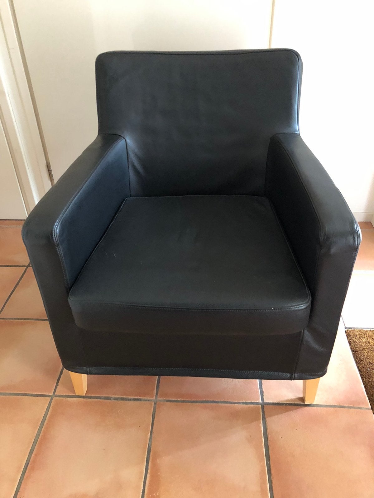 Mooie Zwarte Leren Fauteuil van Ikea, Ophalen, Gebruikt, 50 tot 75 cm, Leer