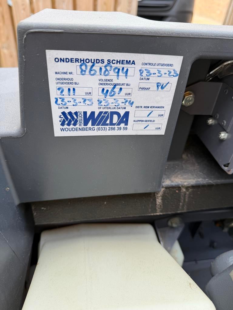 Atlas Copco XAS 38 Stage V Compressor, Ophalen, Gebruikt, Mobiel