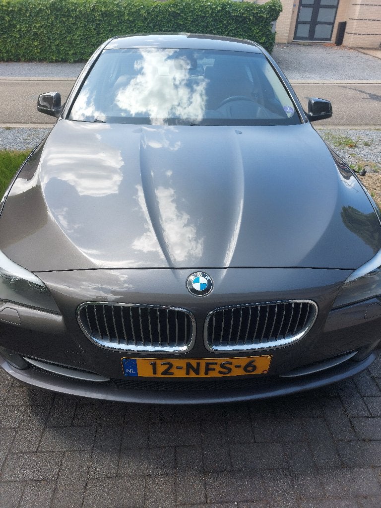 BMW 5-Serie 3.0 I 528 AUT 2010 YOUNGTIMER TOPWAGEN!!, Auto's, BMW, Achterwielaandrijving, Beige, 2996 cc, Particulier