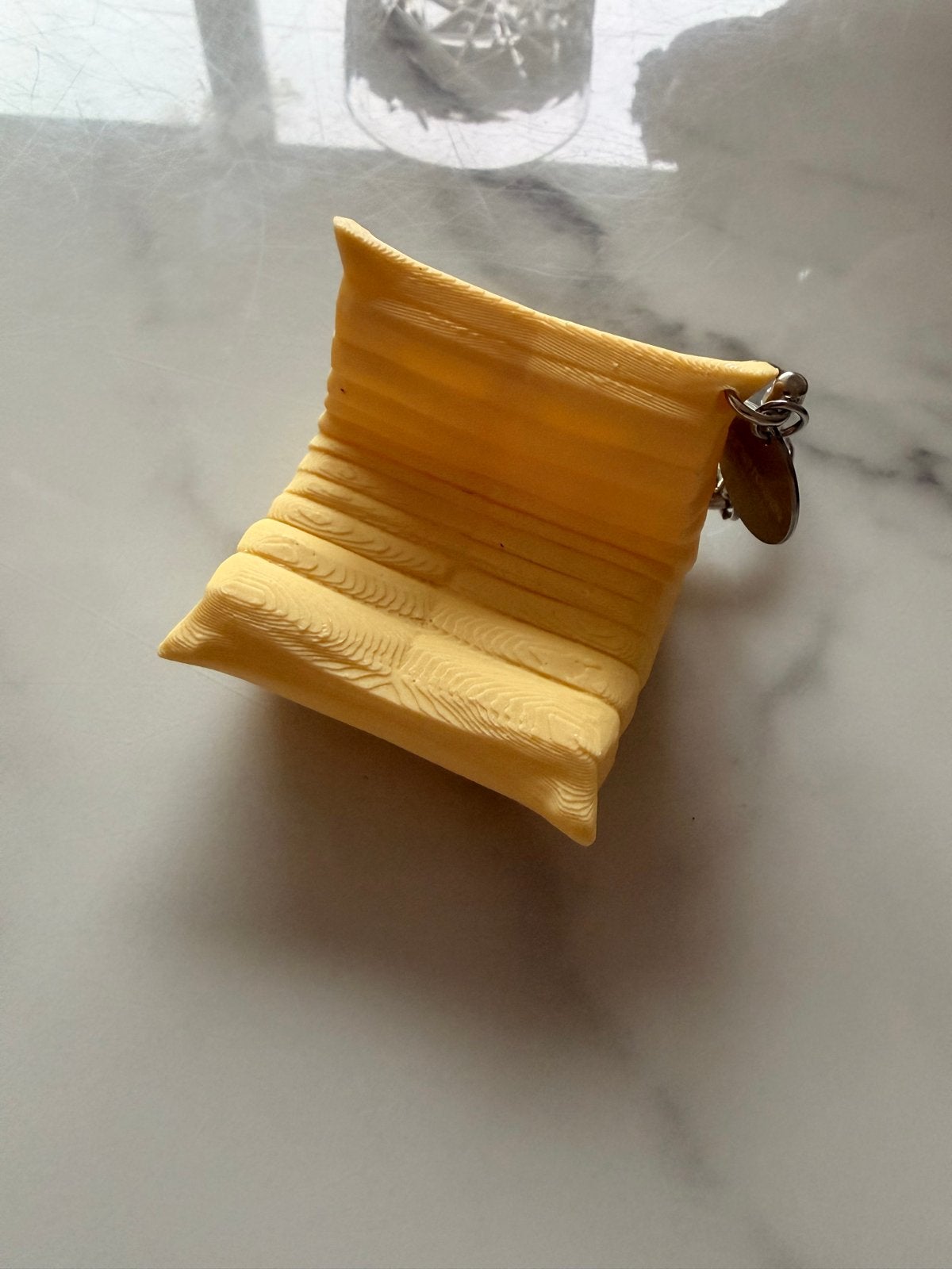 Ligne Roset - Togo miniatuur / sleutelhanger, Ophalen of Verzenden, Nieuw, Gebruiksvoorwerp