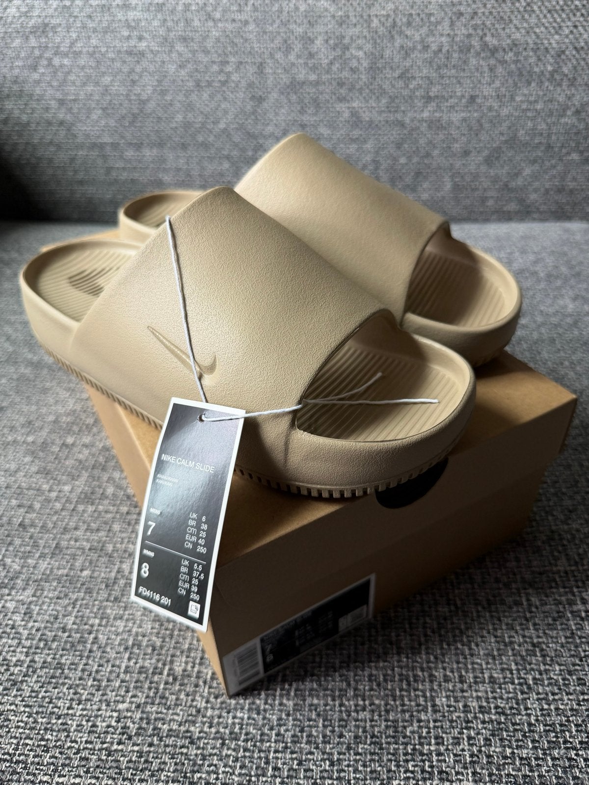 Nike Calm Slide - Maat 40 - Nieuw met doos, Kleding | Heren, Schoenen, Slippers, Overige kleuren, Nieuw, Ophalen of Verzenden