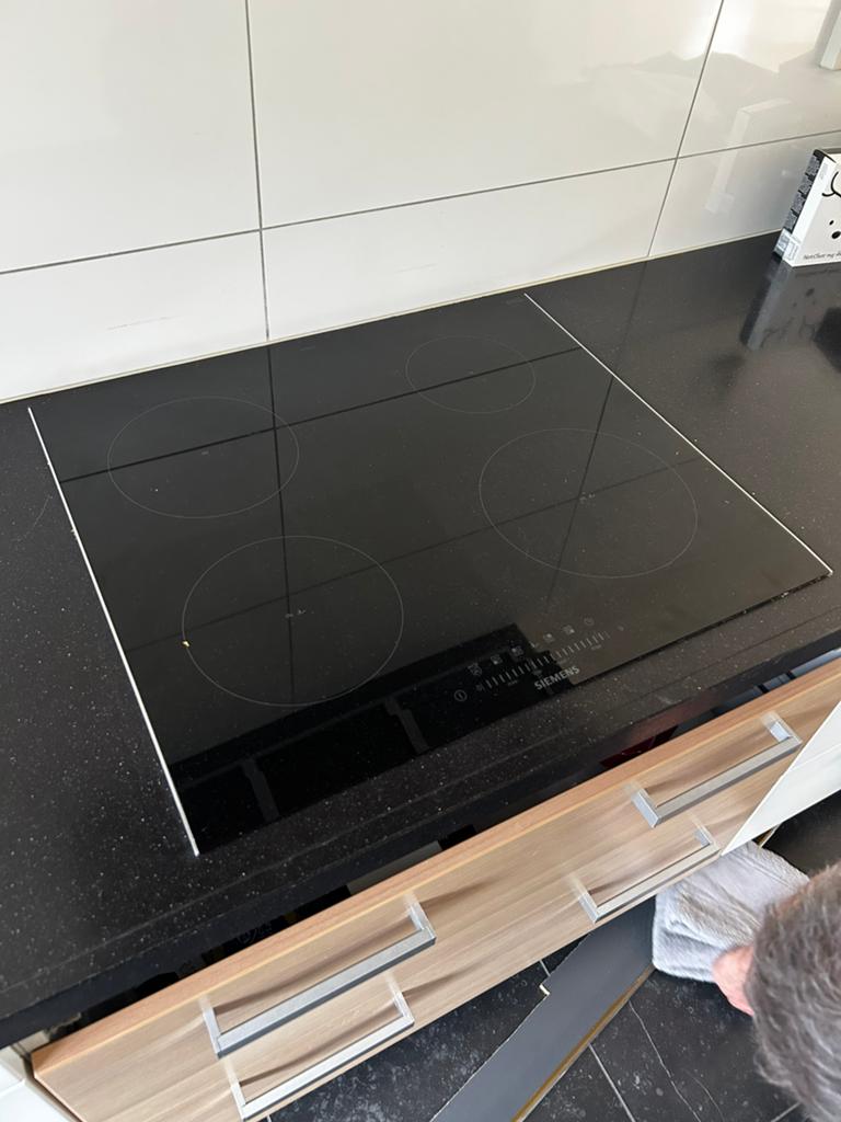 Siemens inductie kookplaat, Witgoed en Apparatuur, Kookplaten, Ophalen, Gebruikt, 4 kookzones, Inbouw