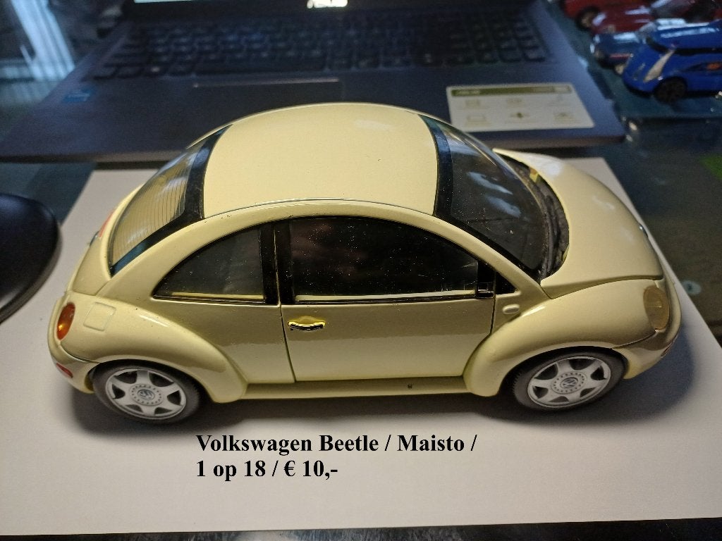 Volkswagen Beetle modelauto, Hobby en Vrije tijd, Ophalen of Verzenden, Zo goed als nieuw, Auto, Bburago