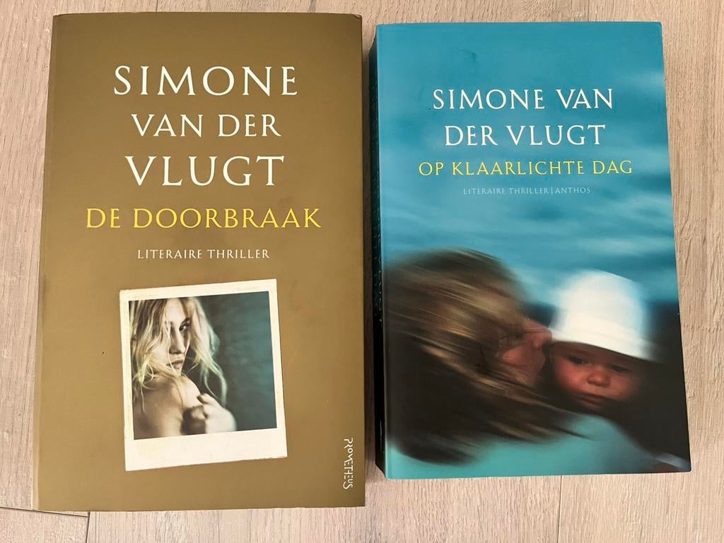 Twee boeken - Simone v/d Vlugt, Boeken, Ophalen of Verzenden, Zo goed als nieuw