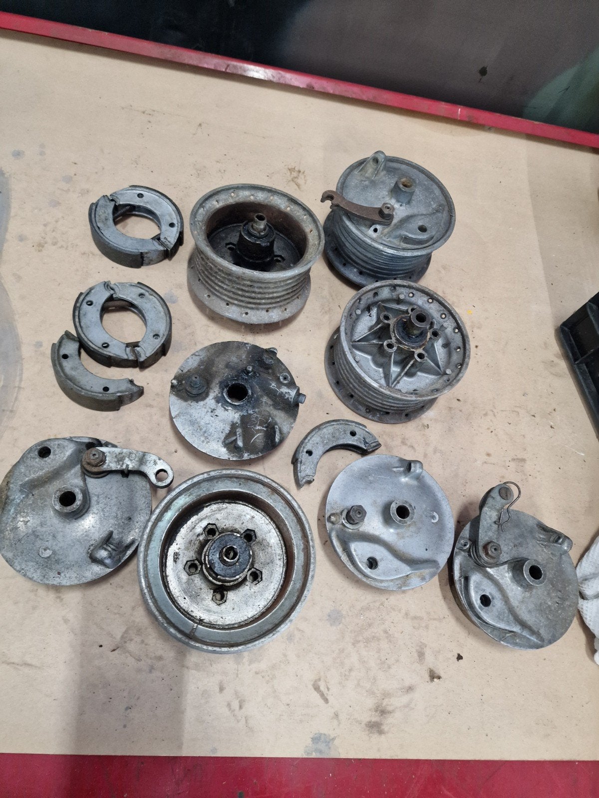 Puch MS VS MV DS volle naven partij, alles in 1 koop.

Prijs, Fietsen en Brommers, Ophalen of Verzenden, Overige typen, Puch