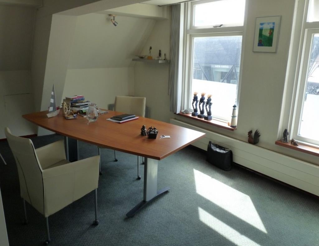 Vergadertafel en Bureau ( 2 m lang, 1 m breed , 80 cm), Ophalen, Gebruikt, In hoogte verstelbaar, 100 cm