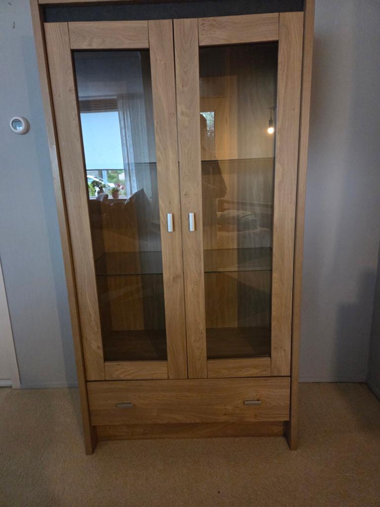 Vitrine kast, Huis en Inrichting, Ophalen, 50 tot 100 cm, Zo goed als nieuw, 150 tot 200 cm
