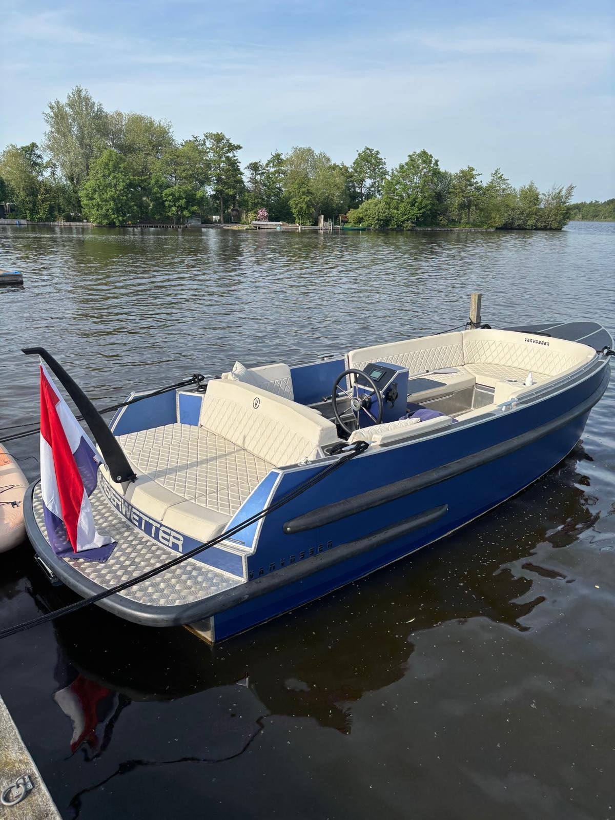 Van Vossen E-Tender 595 ‘Longrange, Ophalen, Tender, Aluminium, Zo goed als nieuw