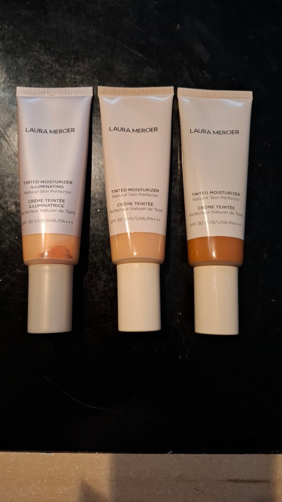 Laura Mercier Getinte Dagcrème SPF 30 - Diverse Tinten, Ophalen of Verzenden, Nieuw, Gehele gezicht