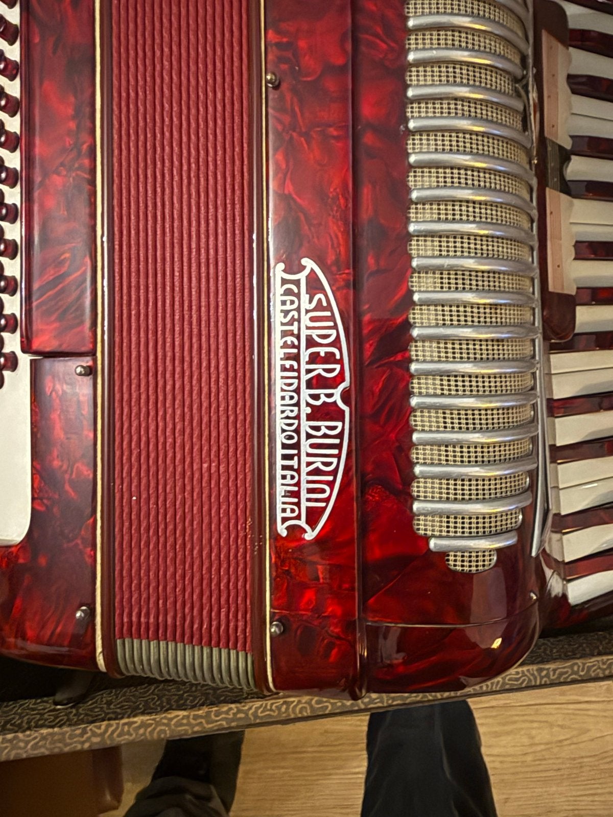 Super B. Burini accordeon - Toetsaccordeon, Overige merken, Gebruikt, Overige formaten, Met koffer