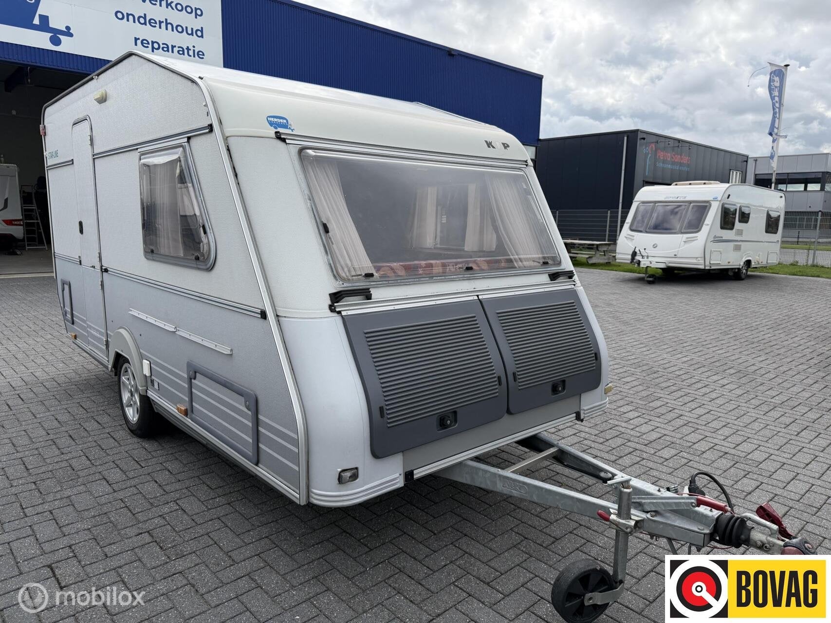 Kip Star Line 41 - Voortent / Keurige caravan, Rondzit, Kip, Bedrijf, 750 - 1000 kg