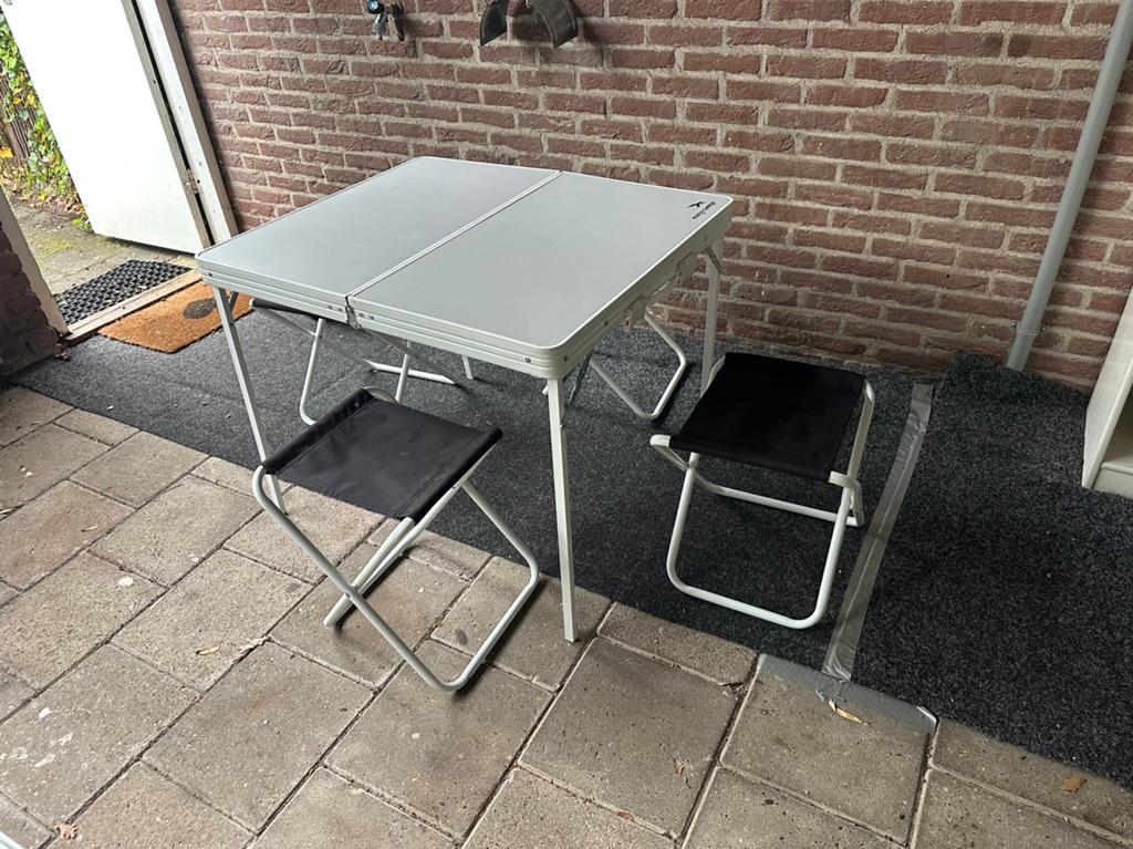 Easy camp kanpeertafel, Ophalen of Verzenden, Campingstoel