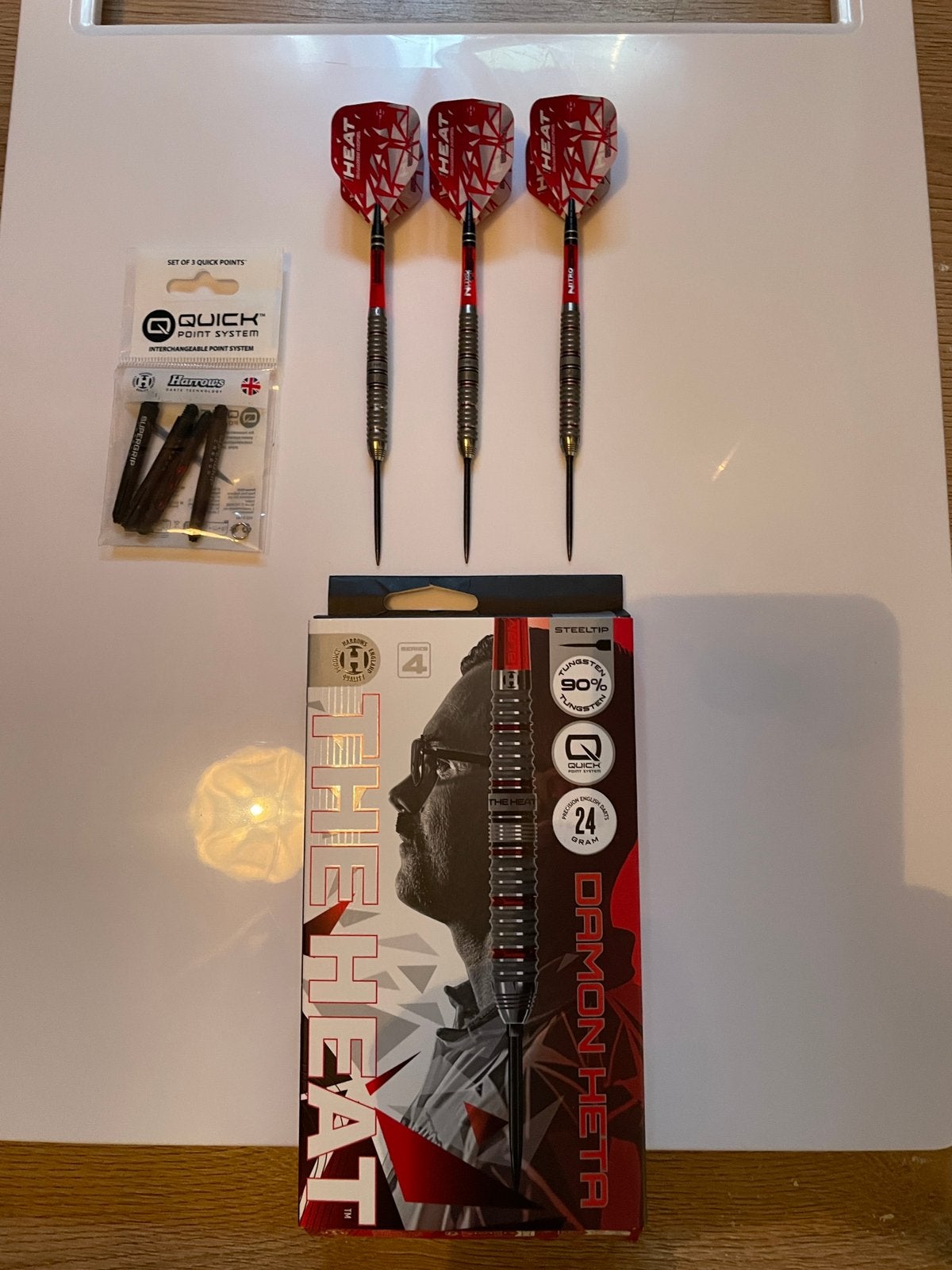 Damon Heta V4 Harrows, Ophalen of Verzenden, Zo goed als nieuw, Pijlen