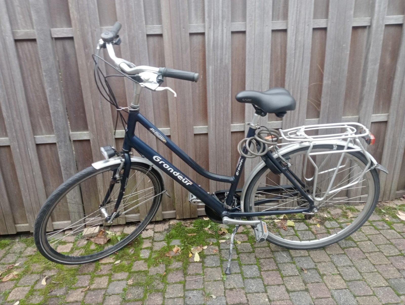 Grandeur damesfiets met 21 versnellingen en dubbel slot, Gebruikt, Velgrem, Versnellingen, Ophalen
