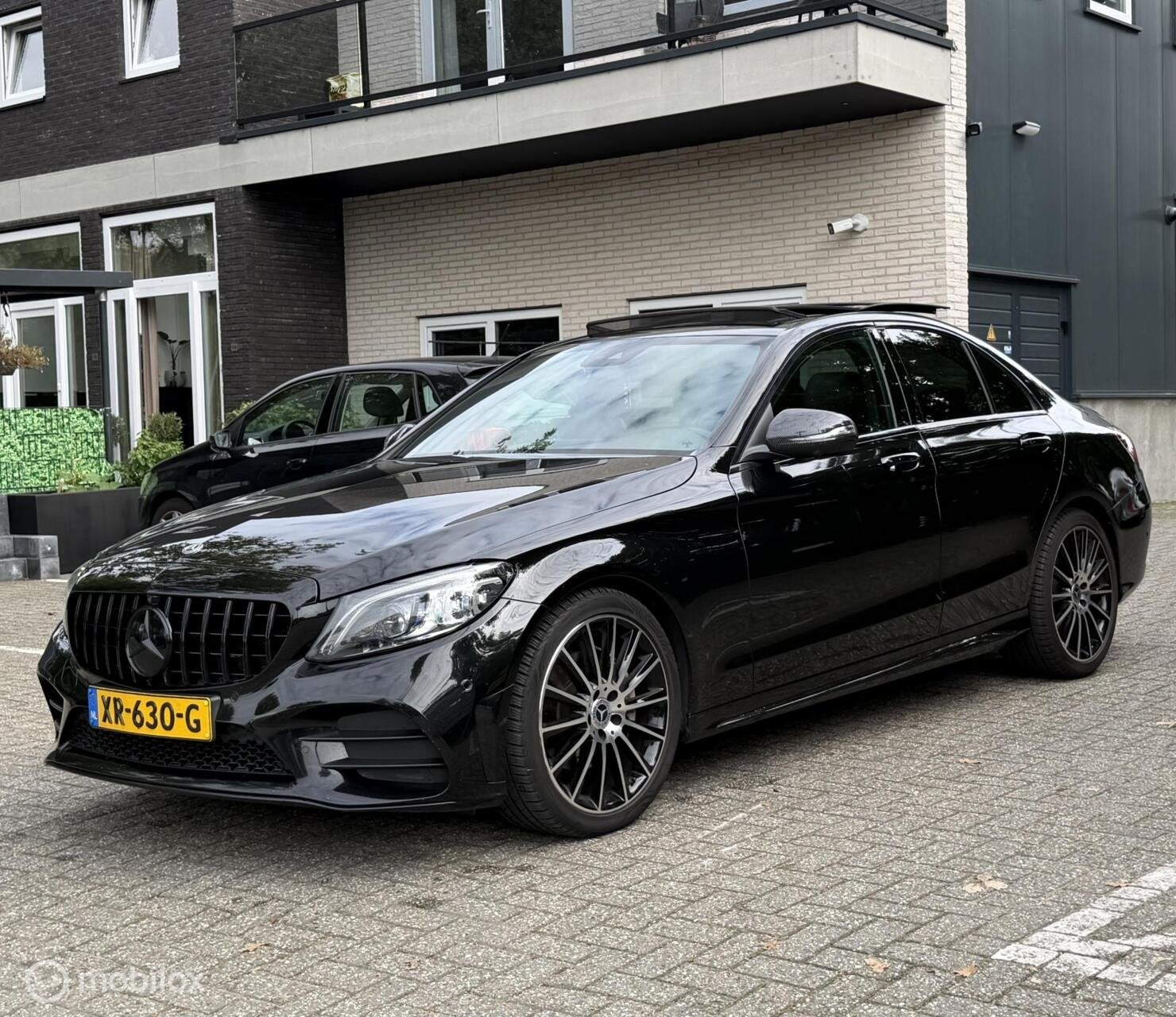 Mercedes C-klasse 180 Premium Plus Pack|panorama|Ful option, Auto's, Euro 6, Zwart, Sedan, C-Klasse