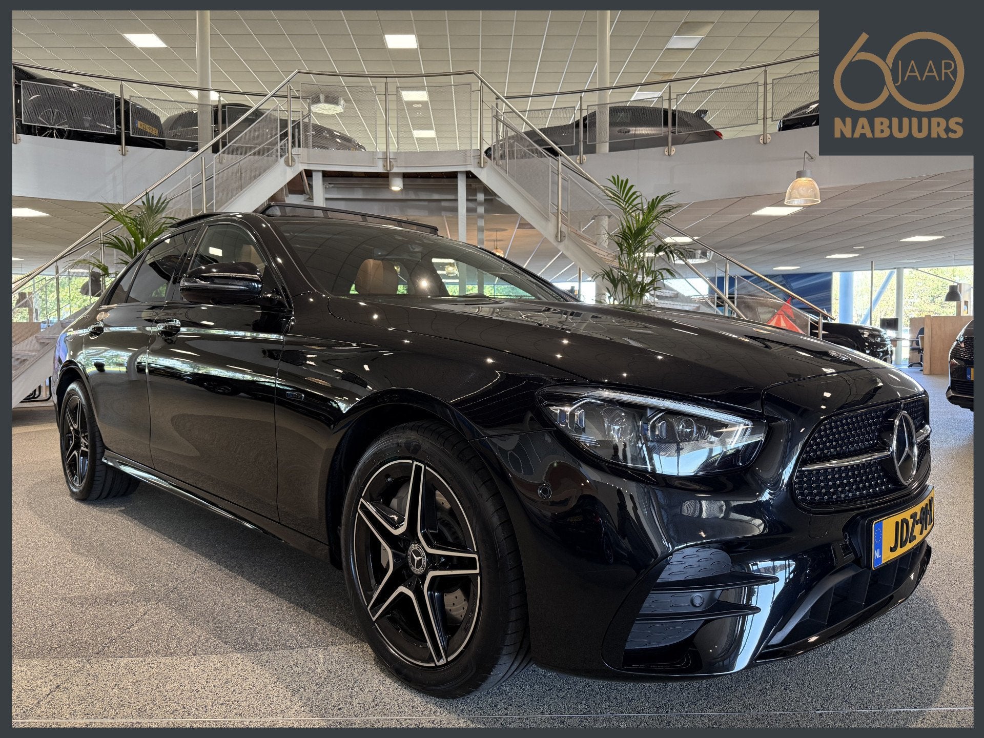 Mercedes-Benz E-Klasse 300 e AMG, Pano, Distronic, 360, Burm, 12 maanden, Achterwielaandrijving, Gebruikt, Euro 6