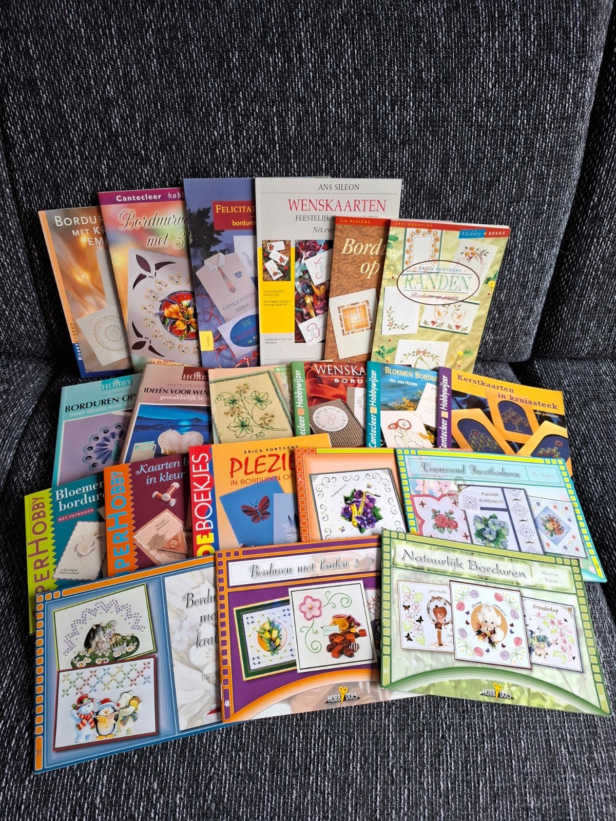 Grote collectie borduurboeken en patronen (20 stuks), Hobby en Vrije tijd, Ophalen of Verzenden, Gebruikt, Handborduren, Patroon