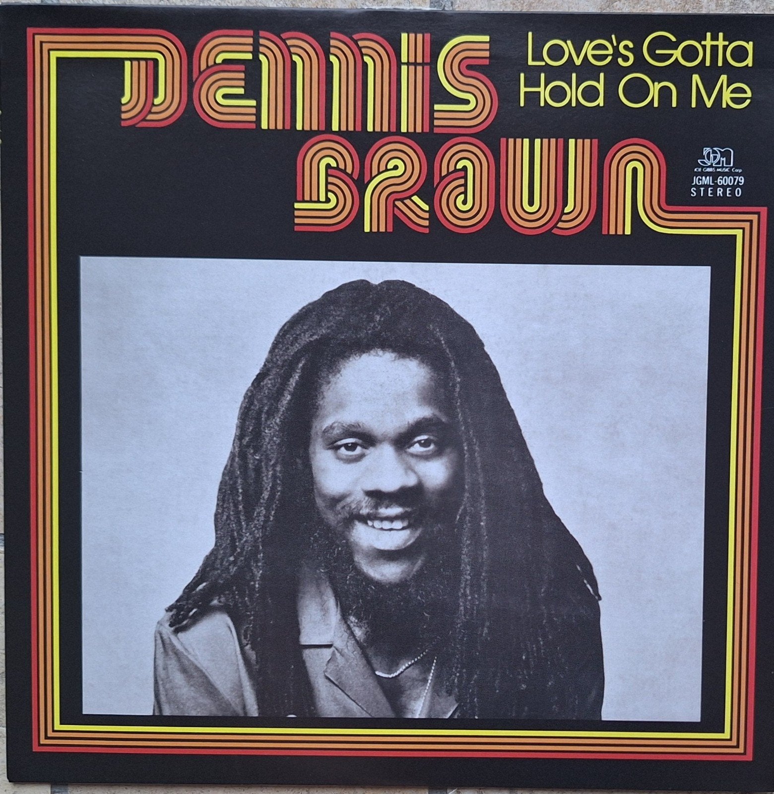 Dennis Brown - Love's Got A Hold On Me (reggae reïssue LP), LP, Reissue, Ophalen of Verzenden, 12 inch