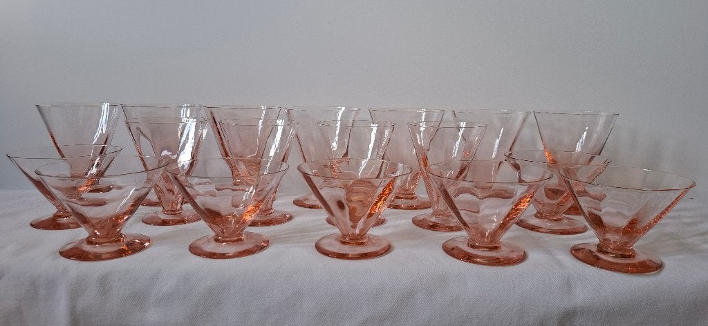 Vintage roze persglas op voet - Art Deco jaren '30, Ophalen of Verzenden