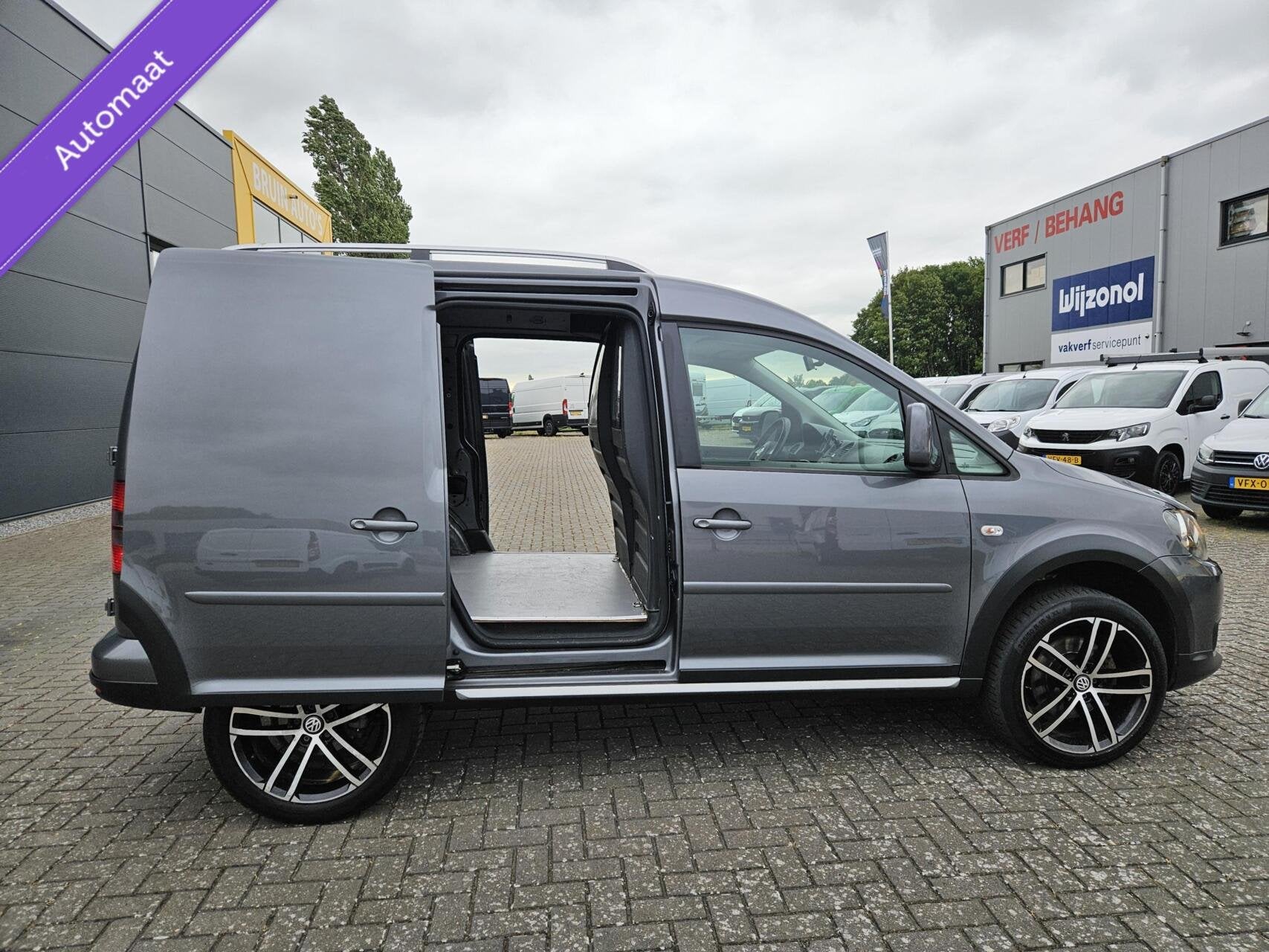 Volkswagen Caddy 2.0 TDI 4Motion 140 Pk Navi LM Automaat, Auto's, Automaat, Euro 5, Gebruikt, 4 cilinders