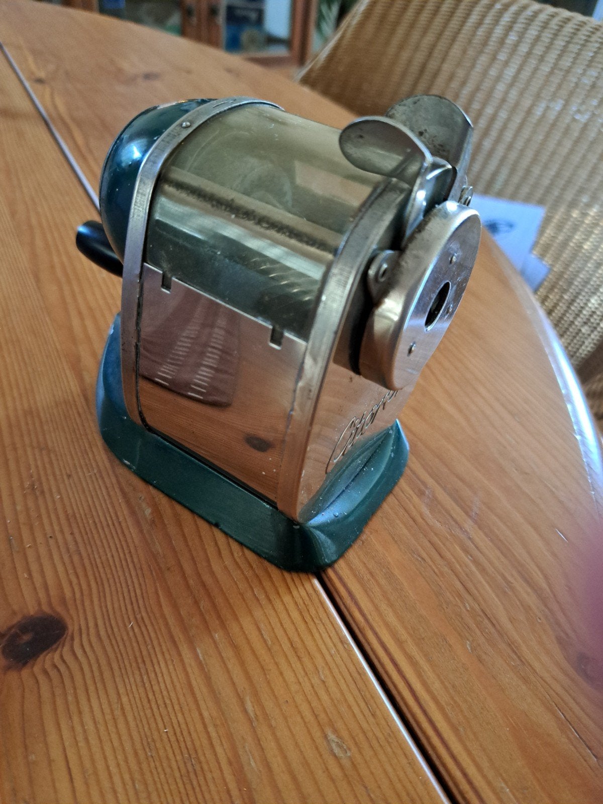 te koop een antieke citorox puntenslijper, Ophalen of Verzenden, Gebruikt, Metaal of Blik, Overige thema's