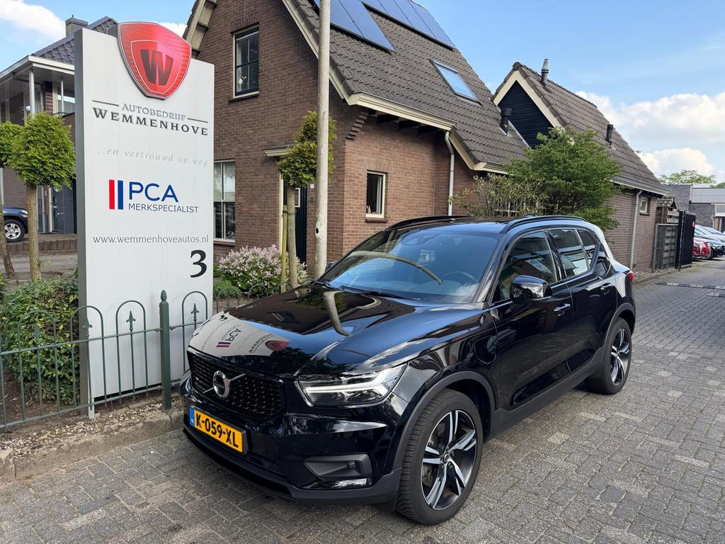 Volvo XC40 1.5 T4 Recharge R-Design Expr. (bj 2021), 12 maanden, Leder en Stof, Zwart, Bedrijf