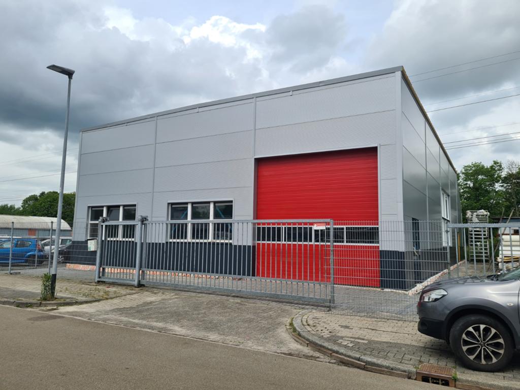 Te huur bedrijfruimte  oostendeweg 23 Groningen., Huizen en Kamers, Kamers te huur, Groningen