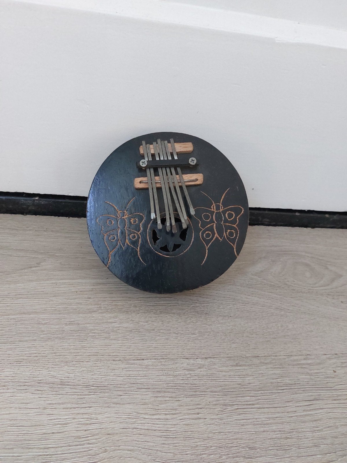 Kokosnoot Kalimba - Duimpiano met Vlindergravures, Ophalen of Verzenden