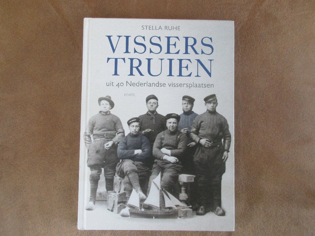 Vissers truien, Boeken, Ophalen of Verzenden, Zo goed als nieuw, Breien en Haken