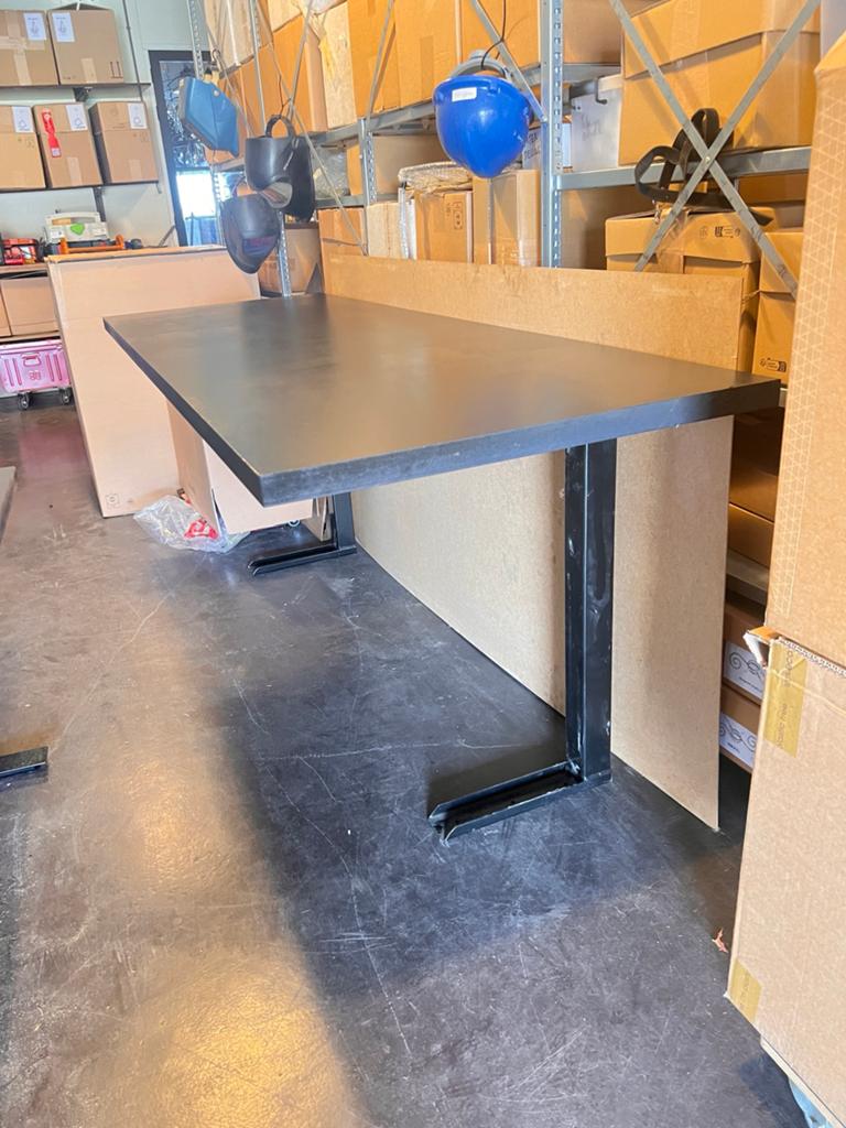 Werkbank hoogte 90 cm, Ophalen, Zo goed als nieuw