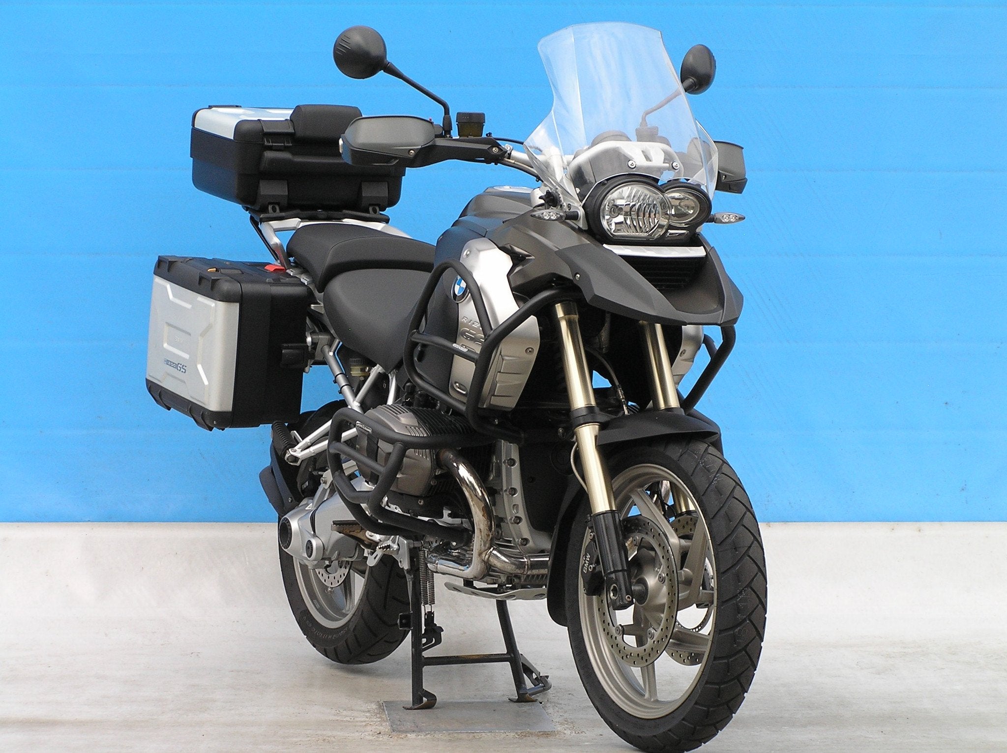 BMW R1200GS (bj 2010), BMW group Nederland B.V., Contactus@bmw-motorrad.nl, Bedrijf, Einsteinstraat 5
2289CC  Rijswijk, NL