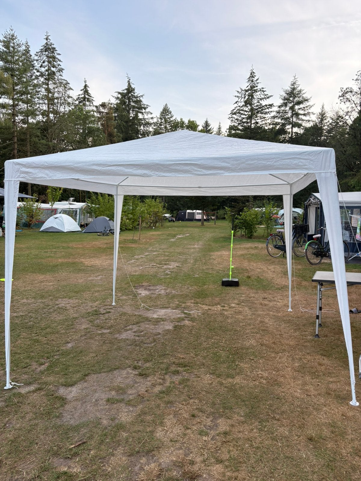 Partytent, Ophalen, Zo goed als nieuw, Minder dan 5 meter