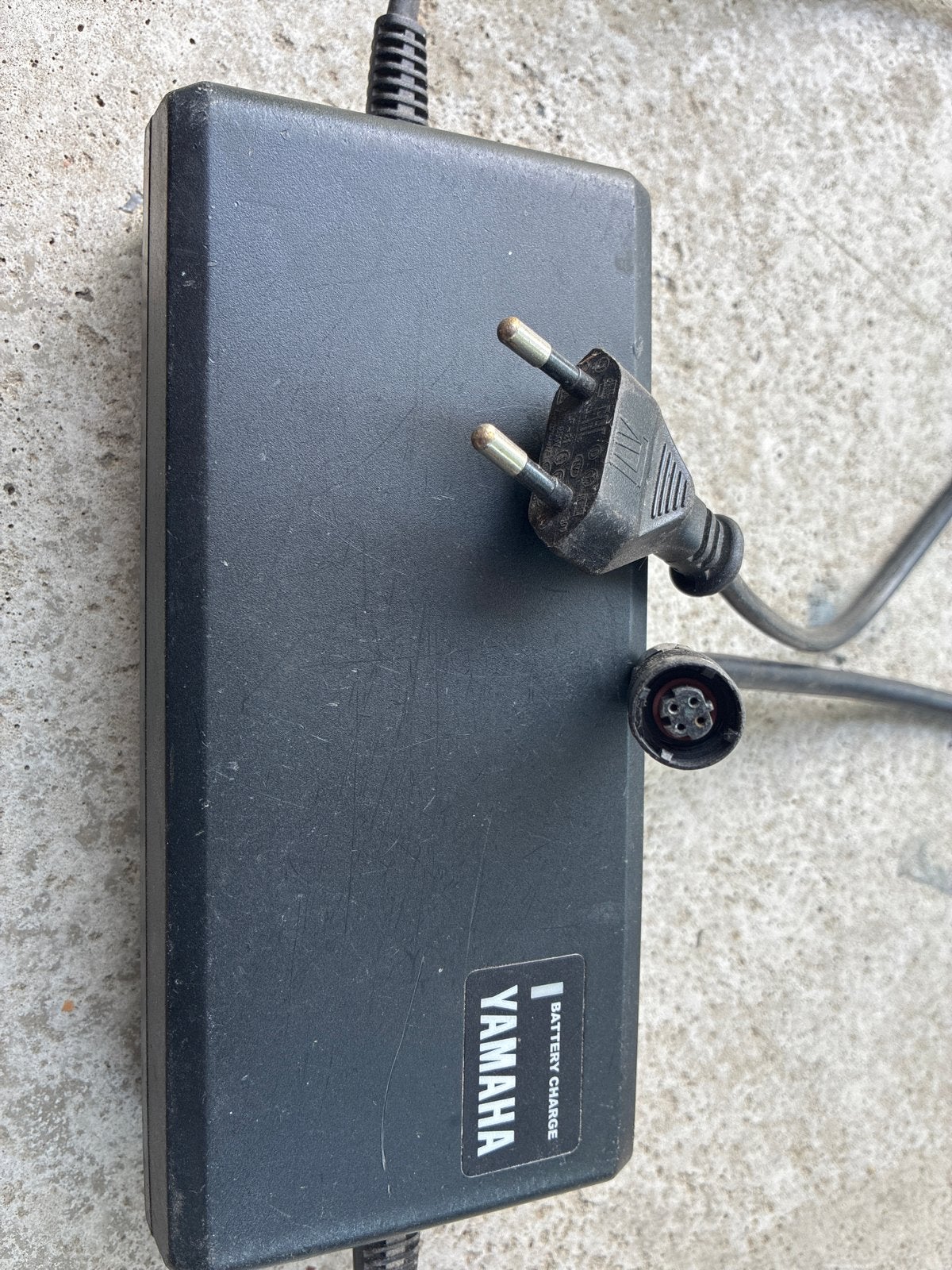 Yamaha PAS C5 Batterijlader X0S-00 42.0V 4.0A, Ophalen, Gebruikt