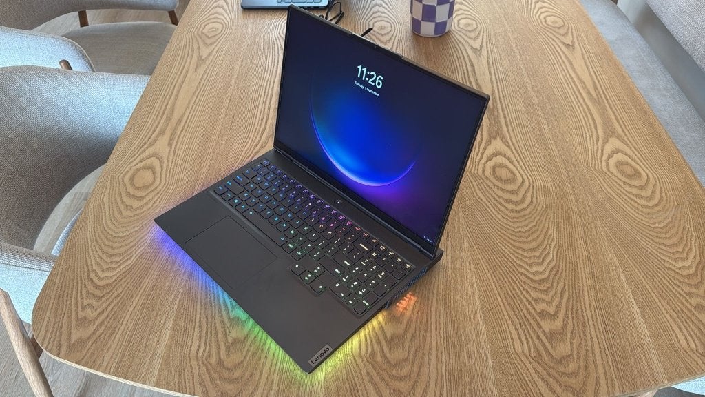 Lenovo Legion 7 - 16" - Ryzen 9 5900HX - GeForce 3080 - 32gb, Computers en Software, Ophalen, Met videokaart, Zo goed als nieuw