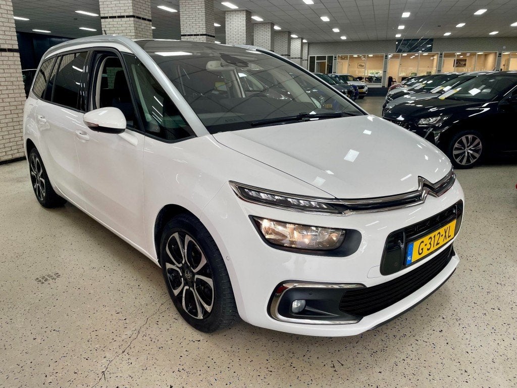 Citroen C4 GRAND SPACETOURER 1.2 130pk Business 7 Persoons N, Voorwielaandrijving, Gebruikt, 1199 cc, Met garantie (alle)