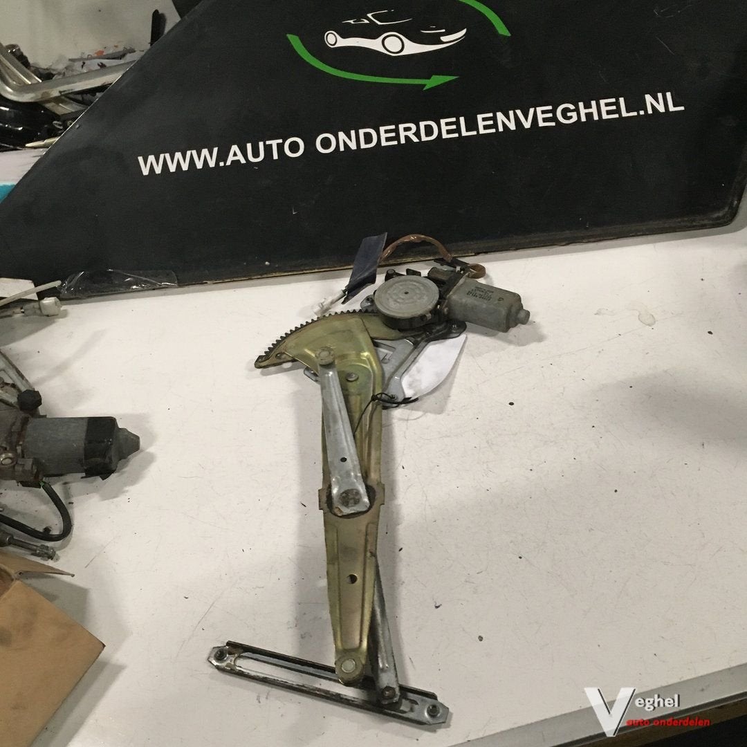 Suzuki Alto 1999 Elektr Raammechanisme Linksvoor, Gebruikt, -, -, Ophalen of Verzenden